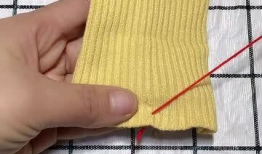 毛衣袖子长了怎么改短视频,毛衣袖子过长快速解决法